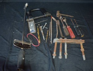 lot 45 image: assorted Tools