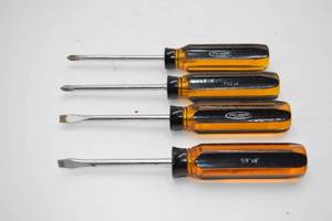 lot 61 image: Pro Series Screwdrivers