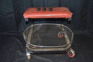 lot 209 image: IIT Mechanics stool