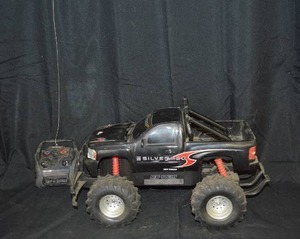 lot 193 image: RC Truck