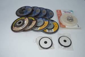 lot 86 image: Norton flap grinding wheels