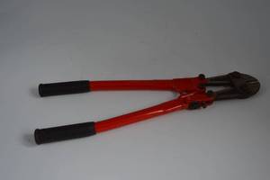 lot 99 image: Bolt Cutter