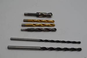 lot 119 image: Drill bits