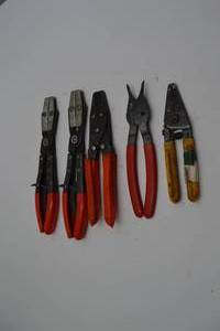 lot 130 image: Automotive tools