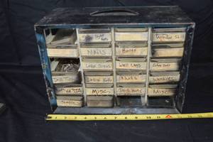 lot 154 image: Bolt Bin