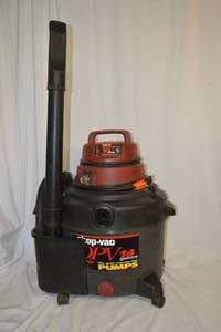 lot 15 image: Shop Vac