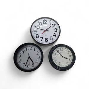 lot 90 image: 3 Clocks