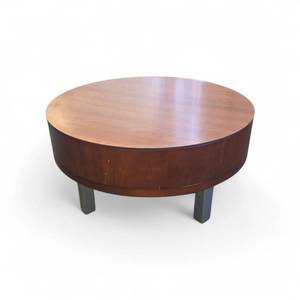 lot 100 image: 360 Degree Circular Coffee Table 31x15