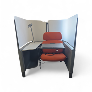 lot 123 image: Steelcase Brody Work Lounge Retails for $3700