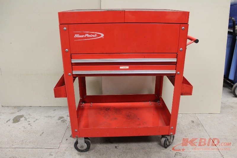 lot 29 image: Blue Point Tool Box