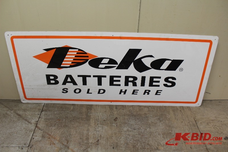 lot 41 image: Deka Batteries Sign