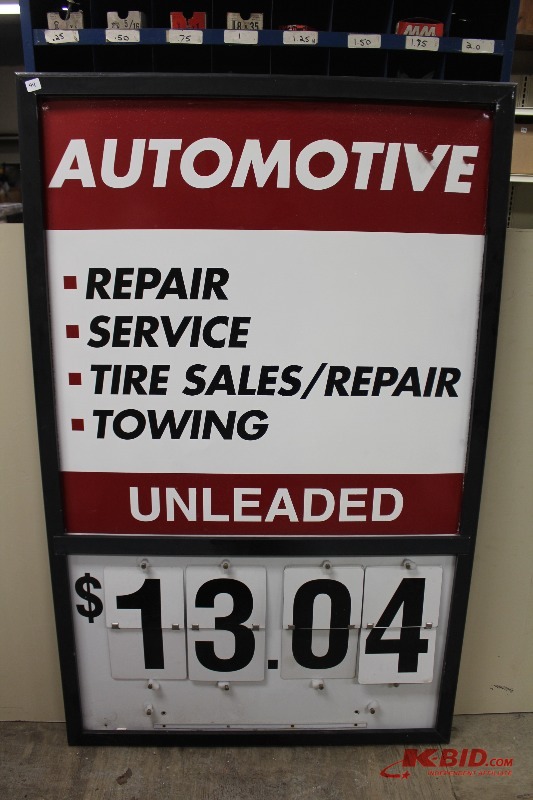 lot 44 image: Unleaded Sign