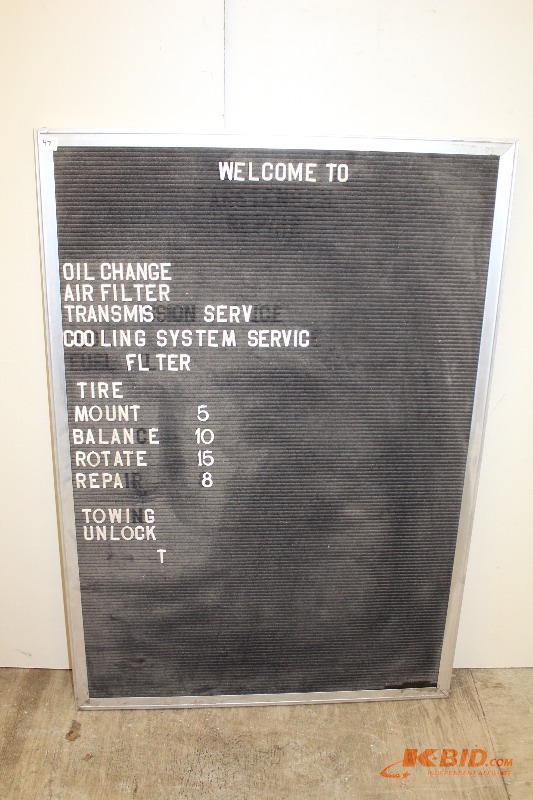 lot 47 image: Services Sign