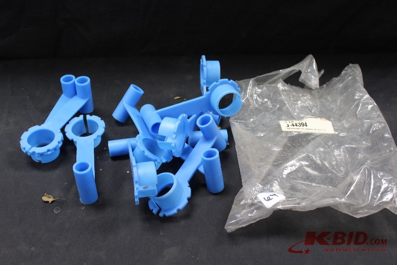 lot 64 image: Parts