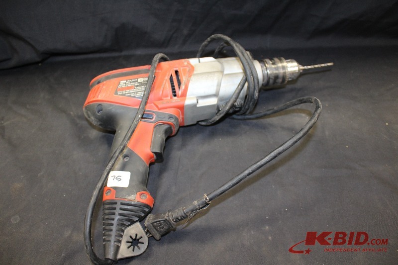 lot 75 image: Black and Decker Power Drill