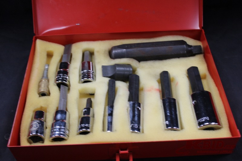lot 89 image: SNAP-ON Impact Driver Set
