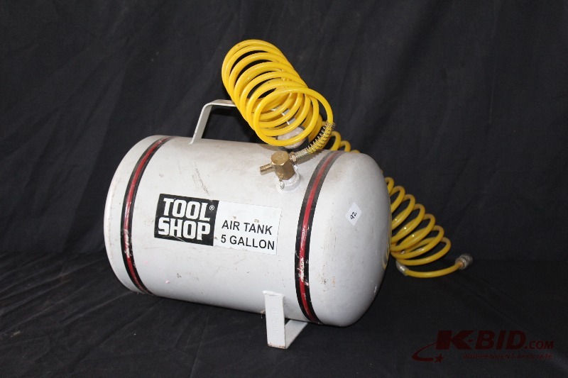 lot 92 image: 5 Gallon Air Tank