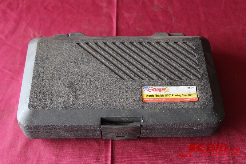 lot 110 image: OTC Stinger Metric Bubble (ISO) Flaring Tool Set