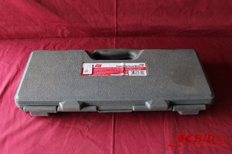 lot 111 image: Lisle Pneumatic Fan Clutch Wrench Set