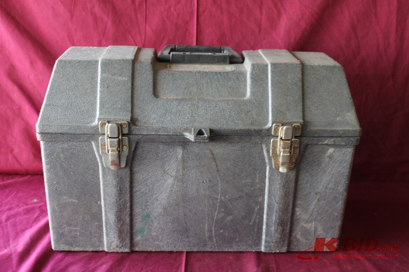 lot 145 image: Toolbox