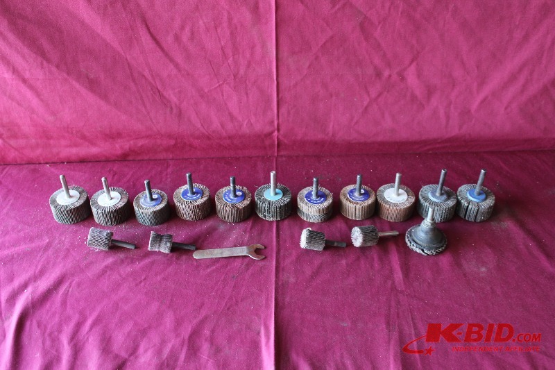 lot 182 image: SAIT Shank Flap Wheels