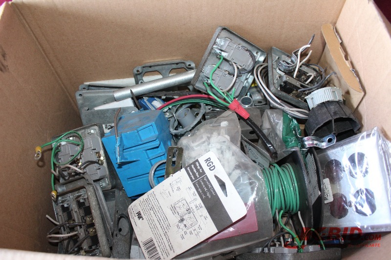 lot 186 image: Household Eletrical Parts