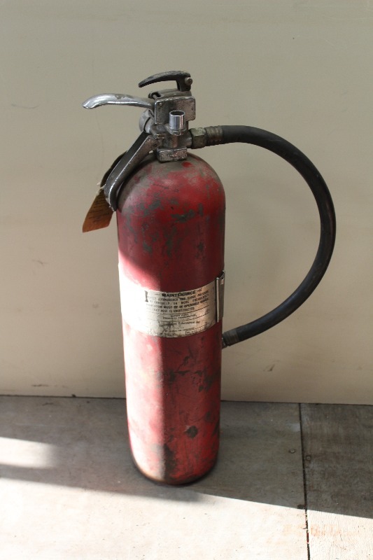 lot 279 image: Fire Extinguisher