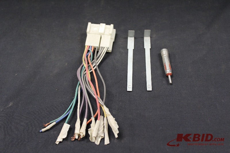 lot 313 image: Radio Wire Harness