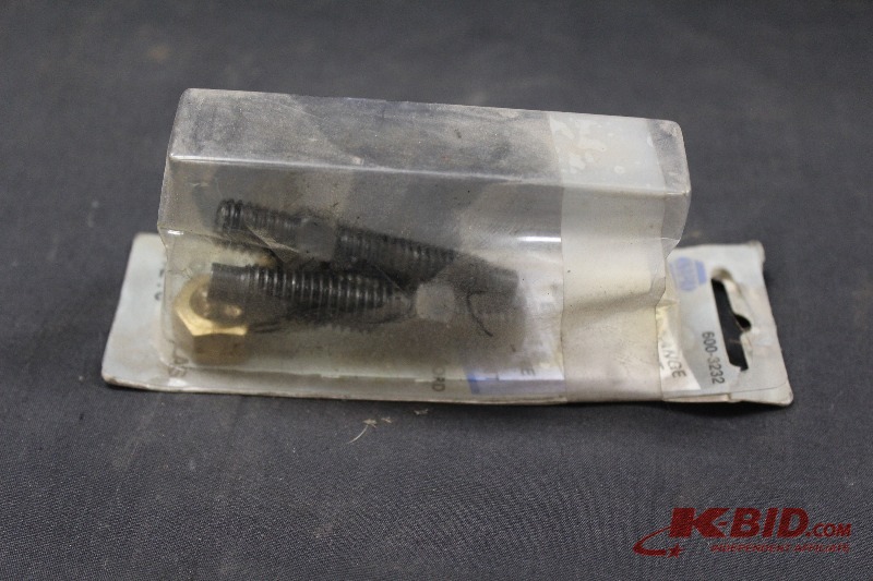 lot 317 image: NAPA Exhaust Bolts