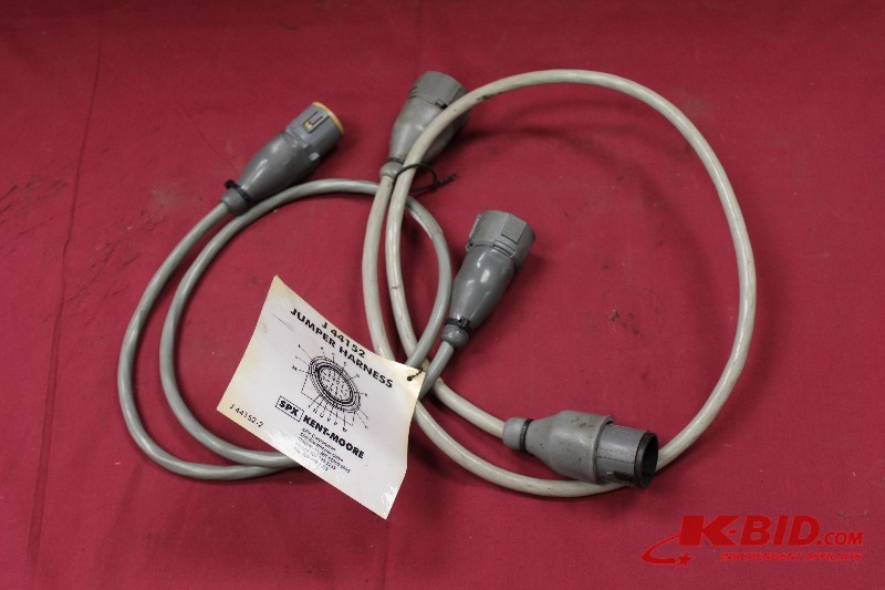 lot 327 image: Kent Moore Jumper Harness