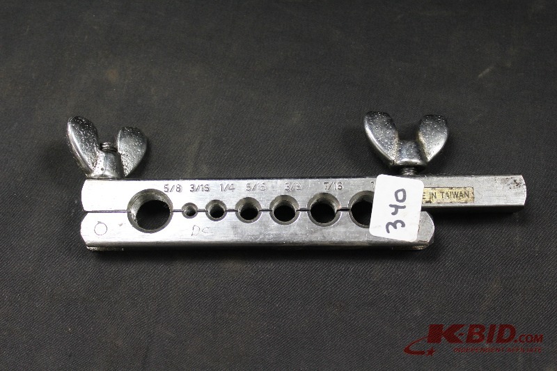 lot 340 image: Tool