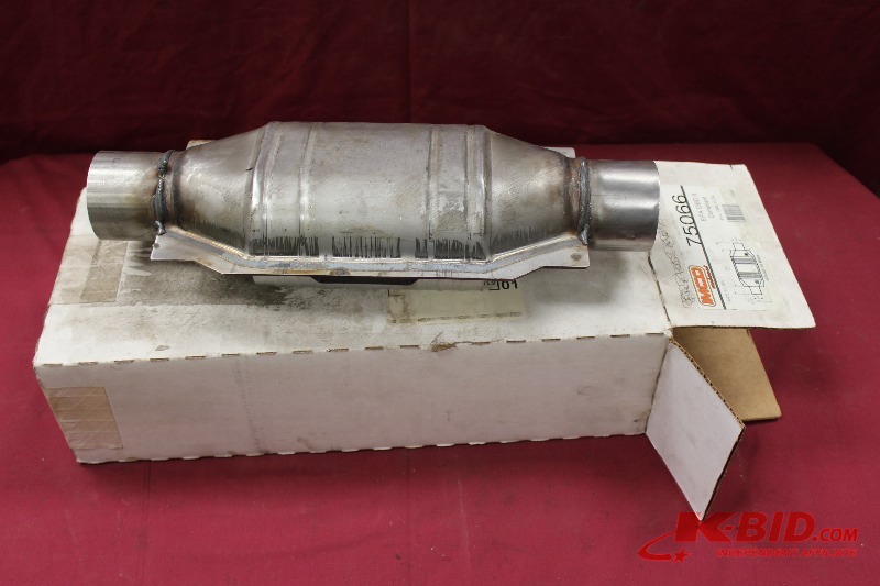 lot 384 image: Catalytic Converter