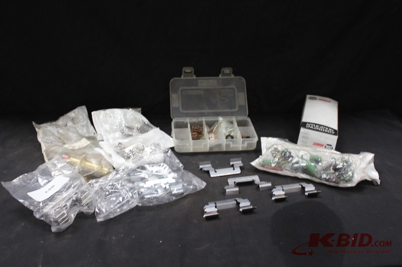 lot 405 image: Drum Break Parts, clips, washers, etc..