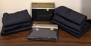 lot 87R image: LL - Nine Lady Pepperell Luxury Full Flat Sheets