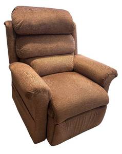lot 130R image: MB - Pride Plus Lift Chair Recliner