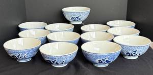 lot 138R image: K - 13 Blue & White Asian-Style Porcelain Rice Bowls
