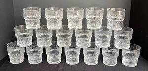lot 143R image: K - 18 Iittala Paadar Glasses by Tapio Wirkkala Glasses