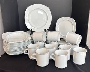 lot 151R image: LR - Dansk Cafe Moderne Dinnerware