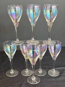lot 311R image: K - Eight Toscany Rainbow Optic Cordial Glasses