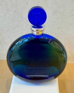 lot 16D image: DR - Worth Paris Dans La Nuit Eau de Toilette - Vintage Blue Bottle