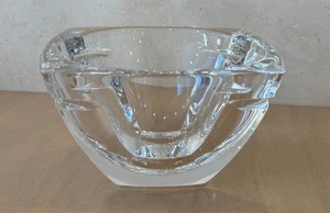 lot 40D image: K - Waterford Metro Square Crystal Bowl