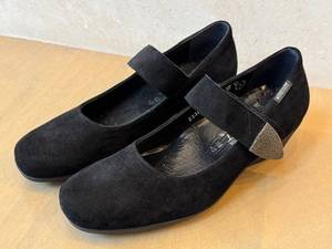 lot 283D image: Mephisto Womens Black Suede Mary Jane Shoes - Leather Upper, Size US 8