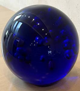 lot 161N image: GR - Cobalt Blue Art Glass Sphere 6-Inch Diameter