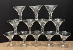 lot 343R image: DR - 12 Vintage Martini Glasses