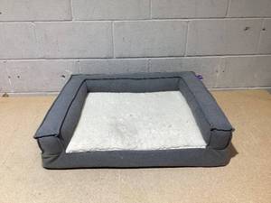 lot 131 image: Boots & Barkley 3-Sided Bolster Dog Bed - M Dimensions (Overall) 28 Inches (L), 4.68 Inches (H) x 23 Inches (W)