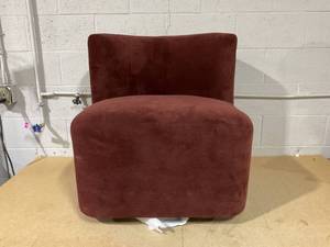 lot 2 image: Skyline Furniture Taylor Swivel Chair Cotton Upholstery, No Assembly Required