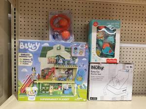 lot 117 image: LOT OF 4 Bluey Endless Shopping Fun Playset, Nuby Easy Go Booster Seat, Bath Toys