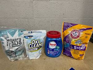 lot 348 image: LOT OF 4 Laundry Detergent Pods (Molly Muds Packaging Is Damaged)