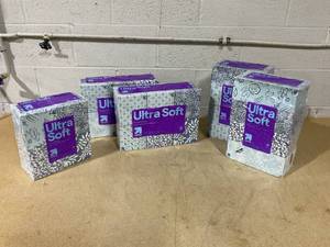 lot 384 image: LOT OF 5 Ultra Soft Facial Tissue