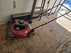 Yard Machines 21 148cc Gas Push Lawn Mower - Has compression